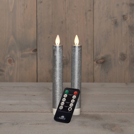 Anna's Collection LED-dinerkaarsen bewegende vlam - H18cm Zilver 2 stuks - afbeelding 3