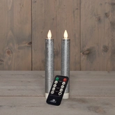 Anna's Collection LED-dinerkaarsen bewegende vlam - H18cm Zilver 2 stuks - afbeelding 3