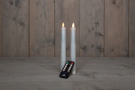 Anna's Collection LED-dinerkaarsen bewegende vlam - H23cm Parel 2 stuks - afbeelding 3