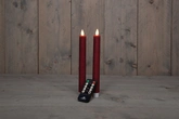 Anna's Collection LED-dinerkaarsen rustiek - H23cm Bordeaux 2 stuks - afbeelding 3