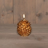 Anna's Collection LED-kaars dennenappel met 3D-vlam goud - H 10 x Ø 8,5 cm - afbeelding 2