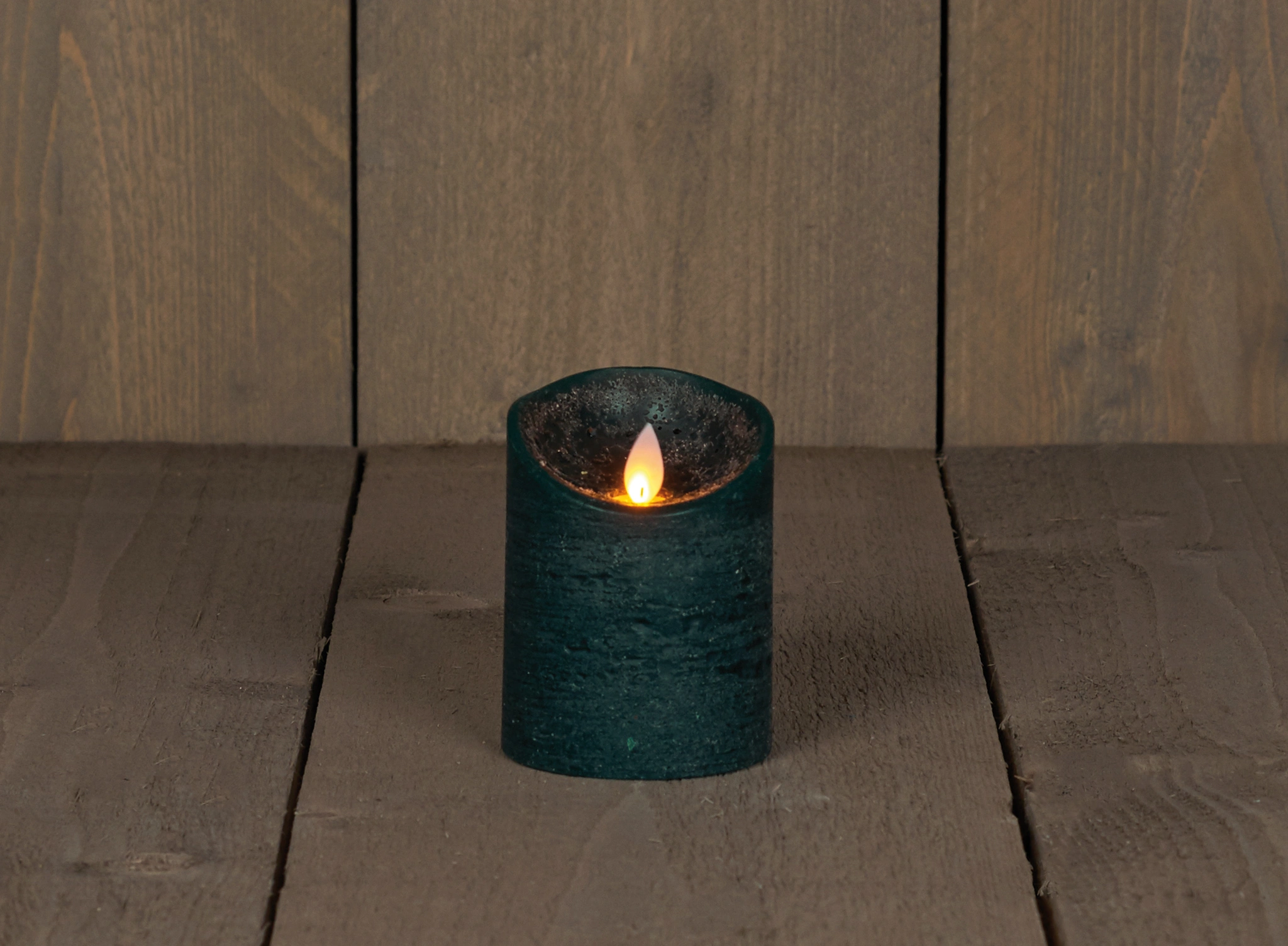 Anna s Collection LED Rustiek Wax Stompkaars Antiek Groen 7 5x10cm 