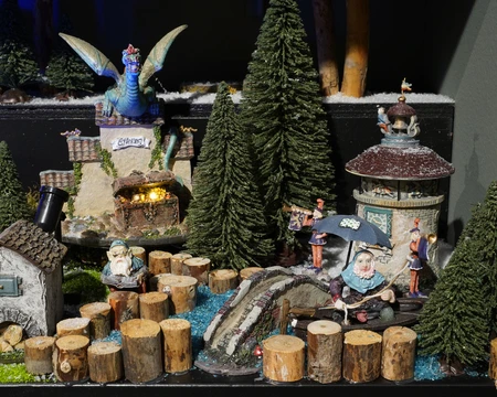 Efteling De Draak battery operated - l16,5xb9,5xh17,5cm - afbeelding 2