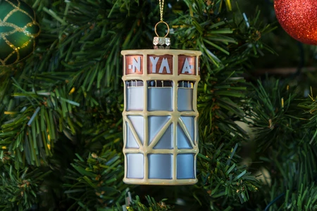 NYMA toren kerstbal - Nijmegen - afbeelding 1