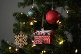 Waagh kerstbal - Nijmegen - afbeelding 1